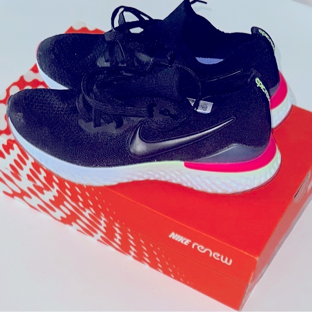 WMNS Nike Renew In-Season TR 9